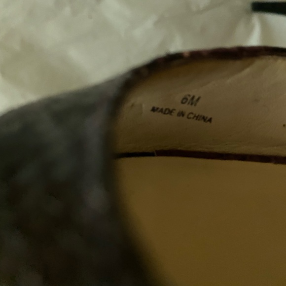 Pelle Moda Snakeskin Platform Heels - Picture 6 of 6